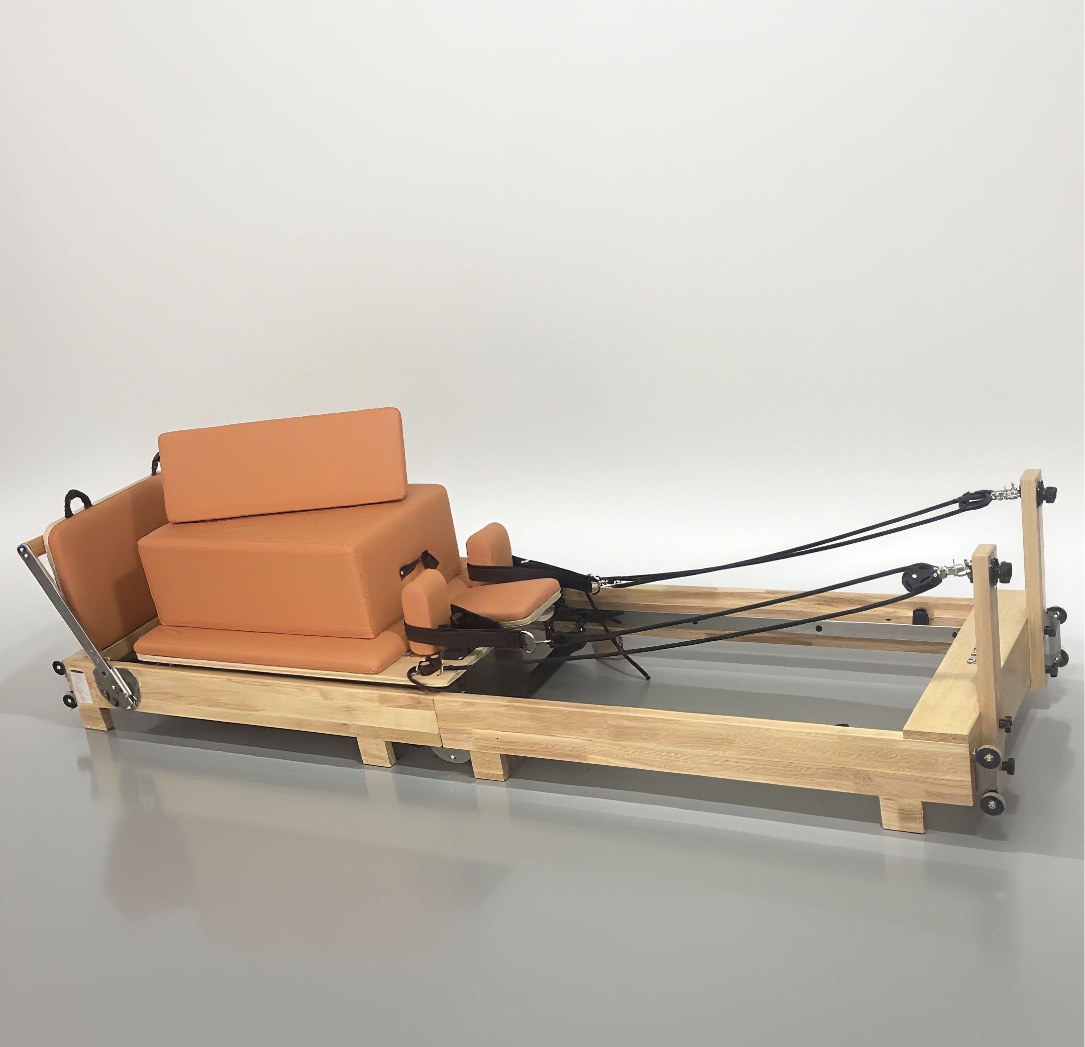Pilates & Yoga Training Center - Foldable Oak Wood Pilates Reformer with