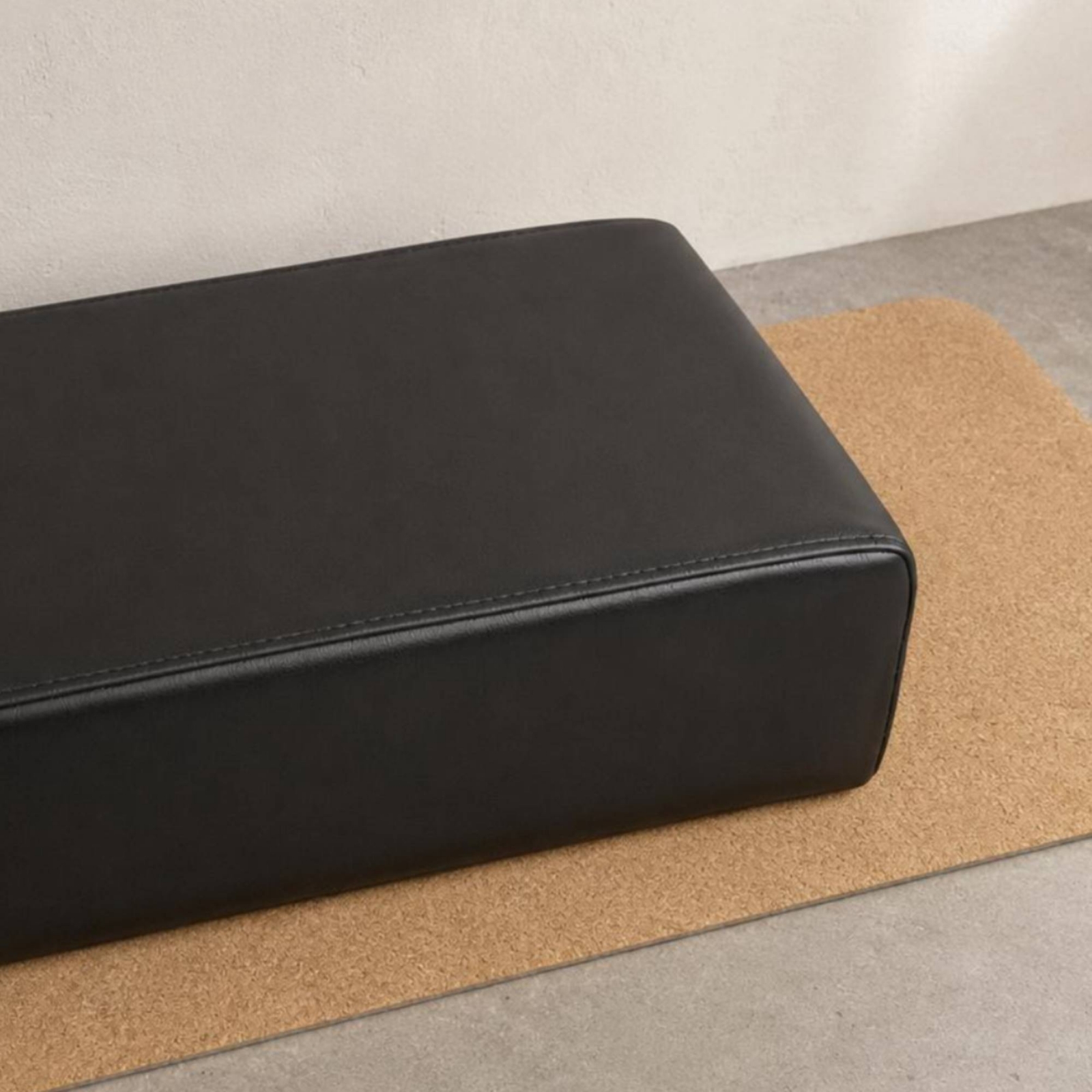 Pilates Auxiliary Box Stitched - Pilates & Yoga Training Center avaliação e preço